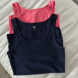 2-GAP Tank Tops- Navy and Coral/Pink, Size Medium NWOT
